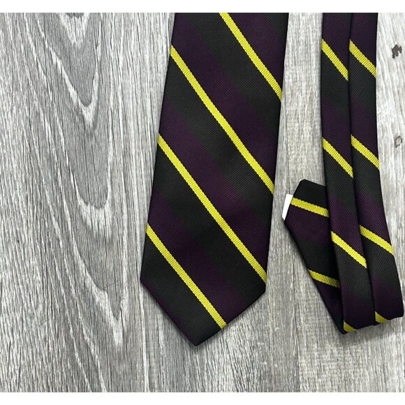 Giuseppe Neck Tie For Men's One Size Yellow Diagonal Stripes on Black - Picture 2 of 8